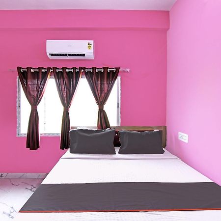 Collection O Shyamali Guest House โกลกาตา ภายนอก รูปภาพ